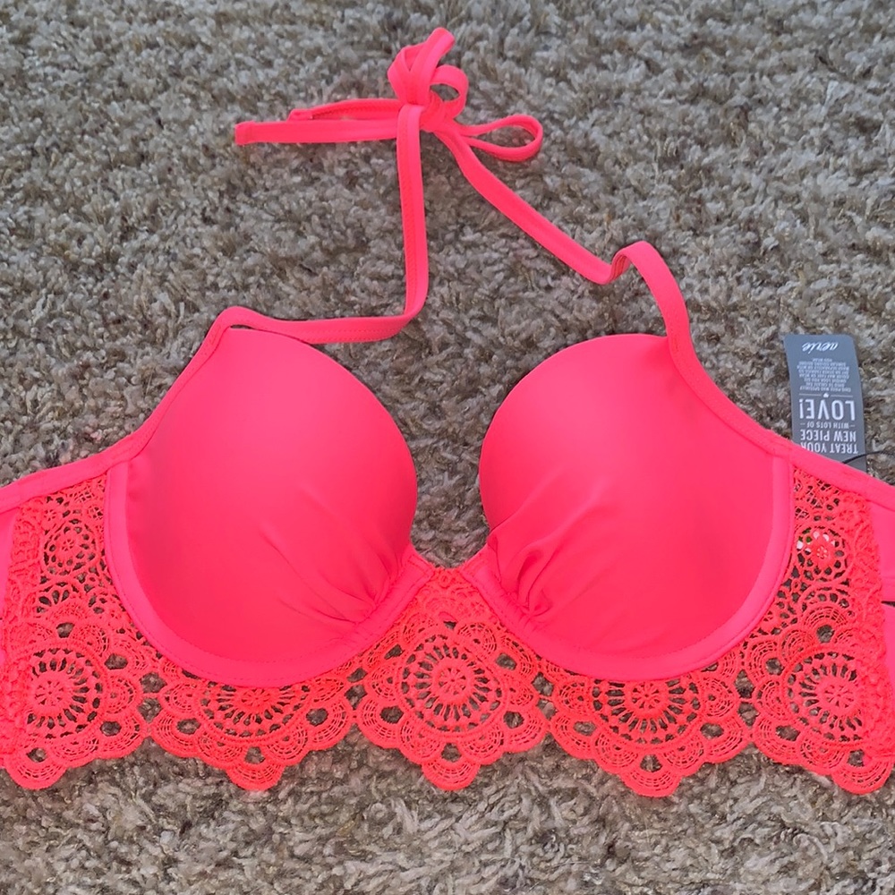 BRAND NEW aerie swim top
